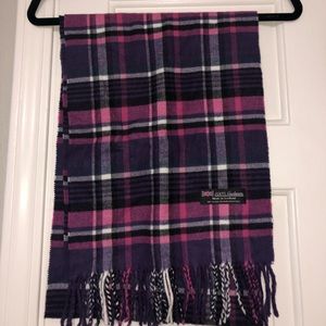 Plaid scarf